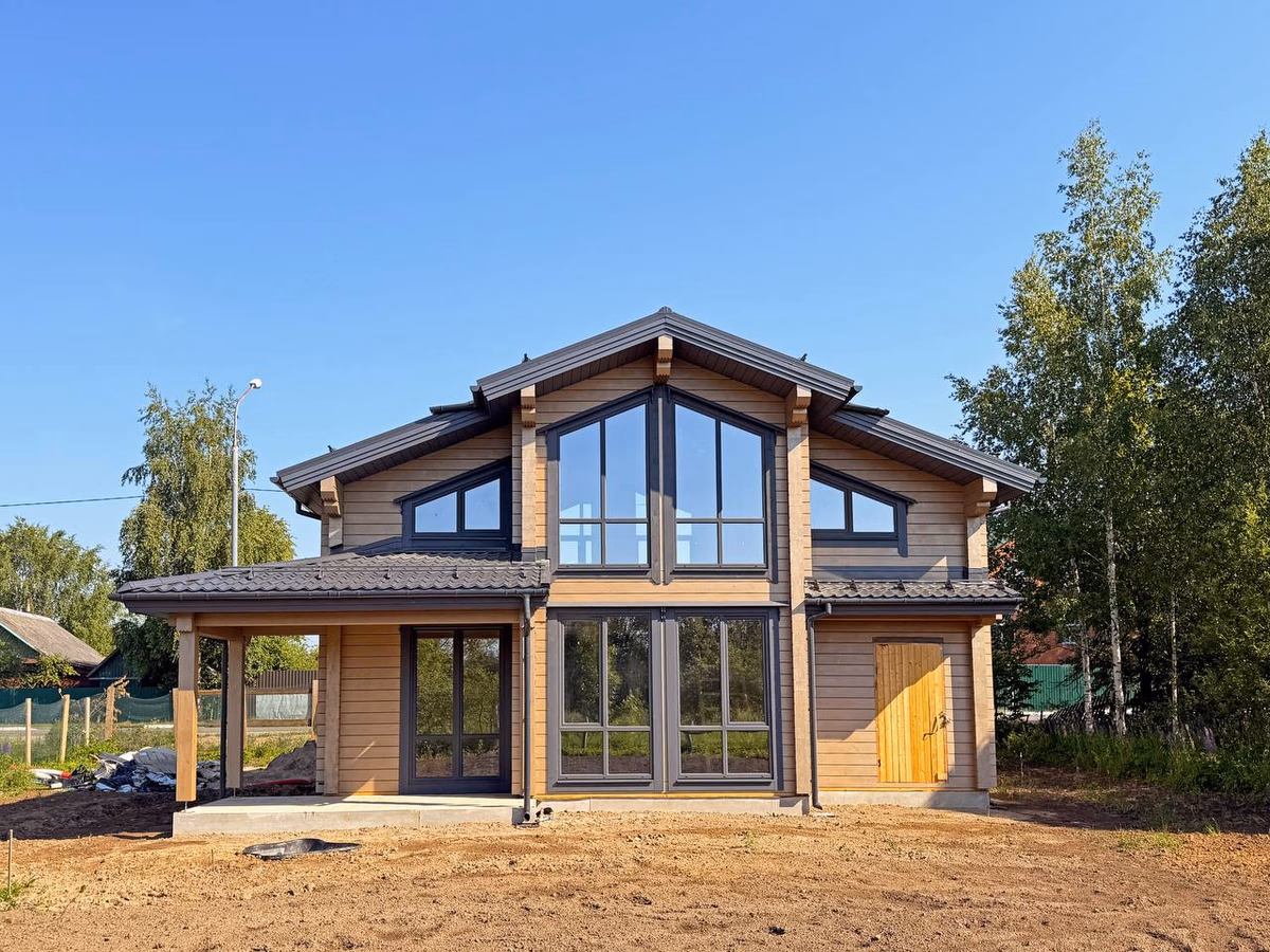 Продается 2-этажный дом, 166 м²