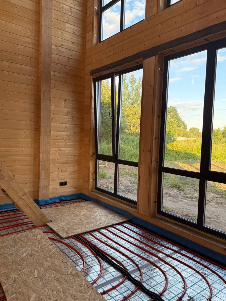 Продается 2-этажный дом, 166 м²